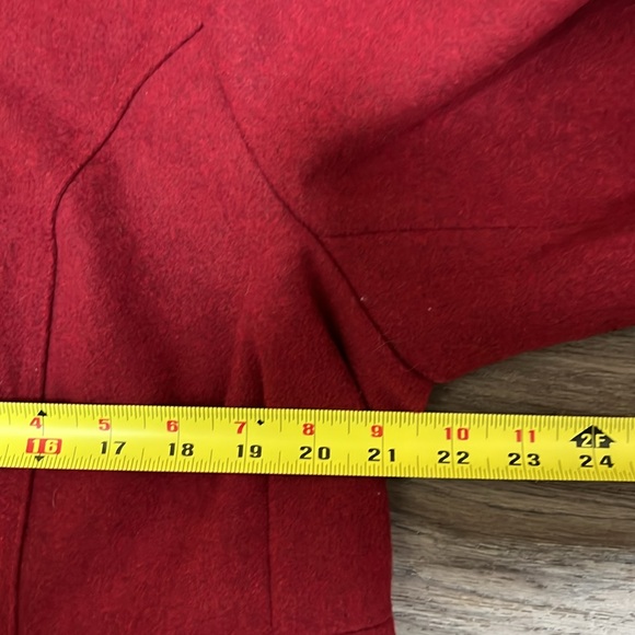 Torrid red coat/ size 1/ pockets/ Zipper - Picture 6 of 7